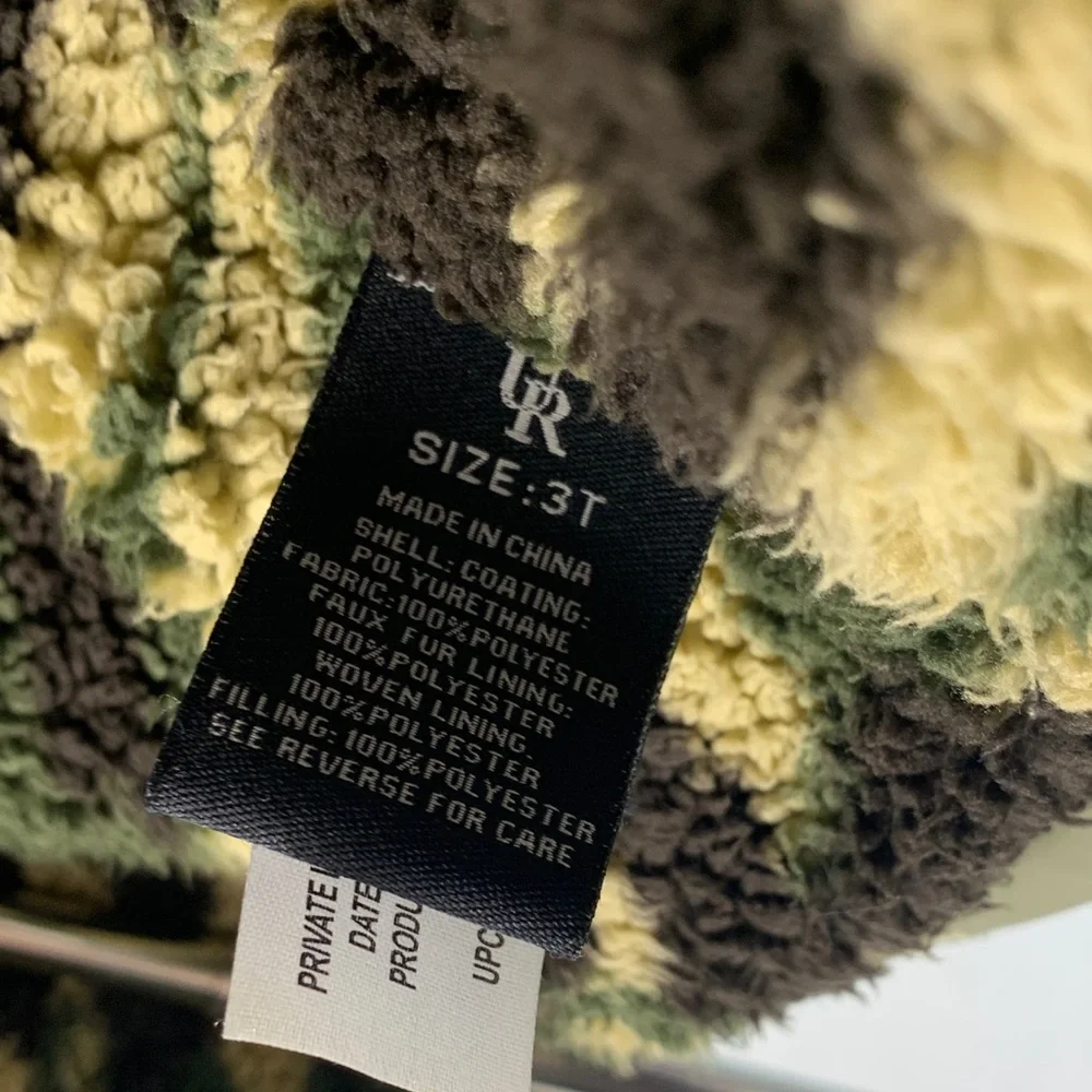 Urban Republic Olive Camo Raincoat Boy's Size 3T Faux Fur Lined Hooded Fall